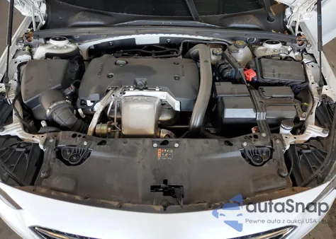 2019 Buick Regal Essence from USA, damaged, VIN W04GP6SX0K1073576